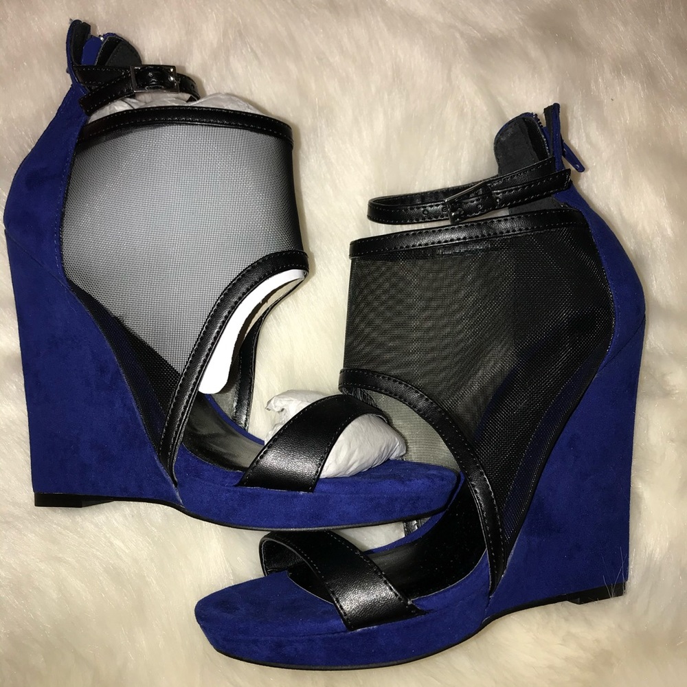 Aithley Wedge Heel in Cobalt and Black